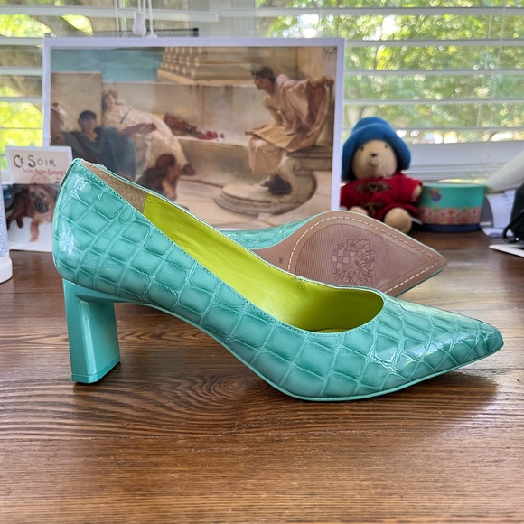 Vince Camuto Patent Leather Teal Heels—worn 1 time only! - Picture 7 of 16